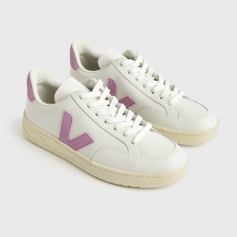 Veja Women's White and Purple Sneakers